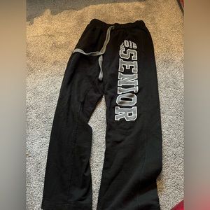 Jostens 2018 senior sweatpants size small